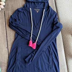 Lilly Pulitzer Navy Hoodie Tunic with Pink Tassels XS